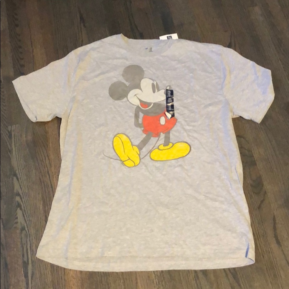 GAP Nwt mickey mouse shirt gray size XXL